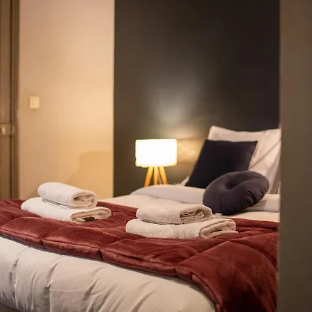 Lagrave - Cours Privee - Parking Apartamento *