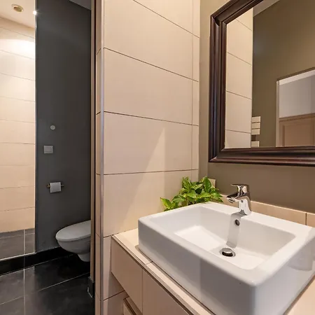 Lagrave - Cours Privee - Parking Apartamento Toulouse