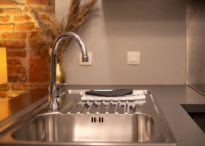 Lagrave - Cours Privee - Parking * Τουλούζη