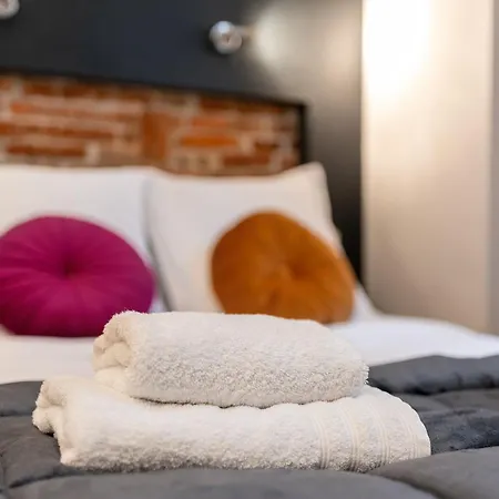 Lagrave - Cours Privee - Parking Appartement Toulouse